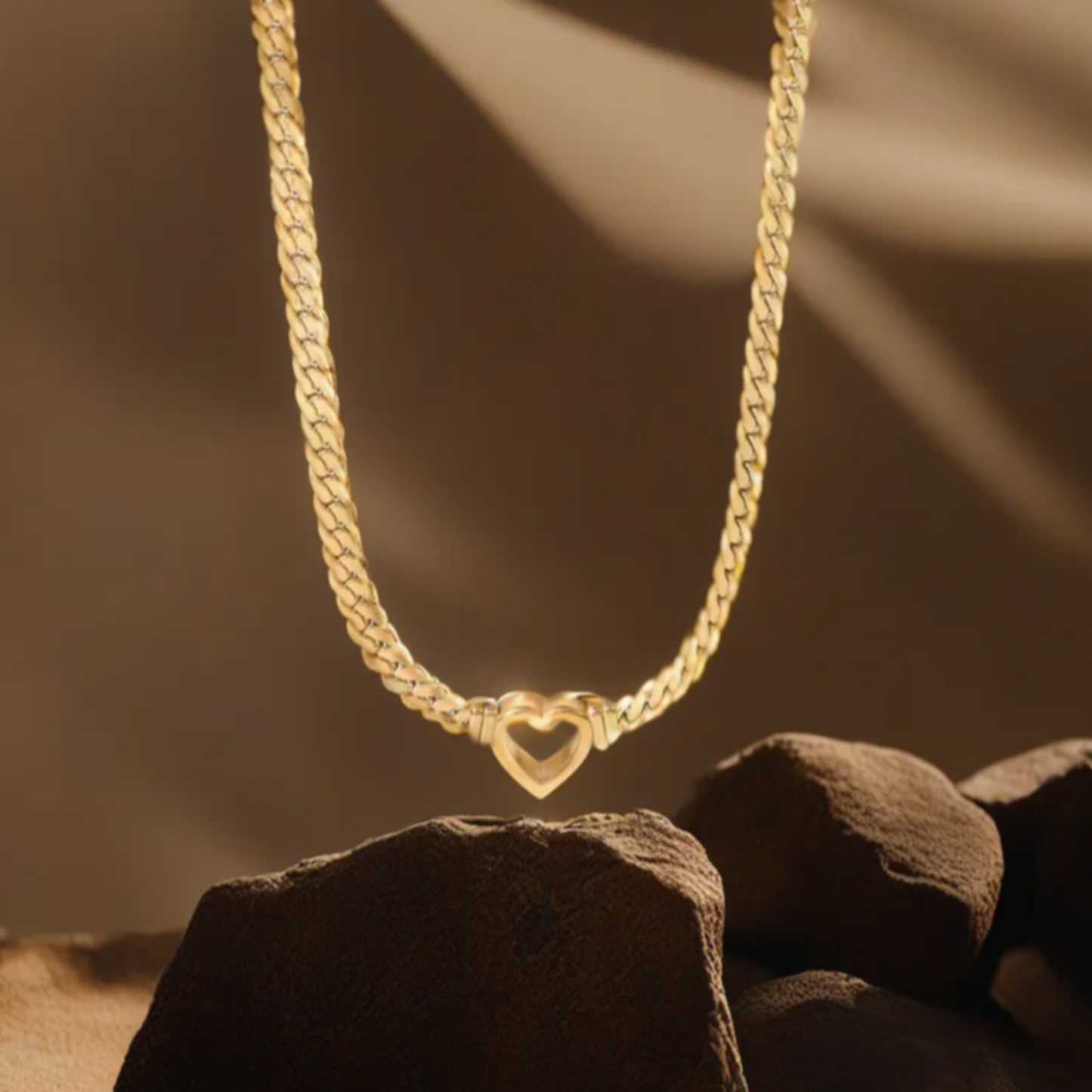 14k Hollow Heart Pendant Necklace