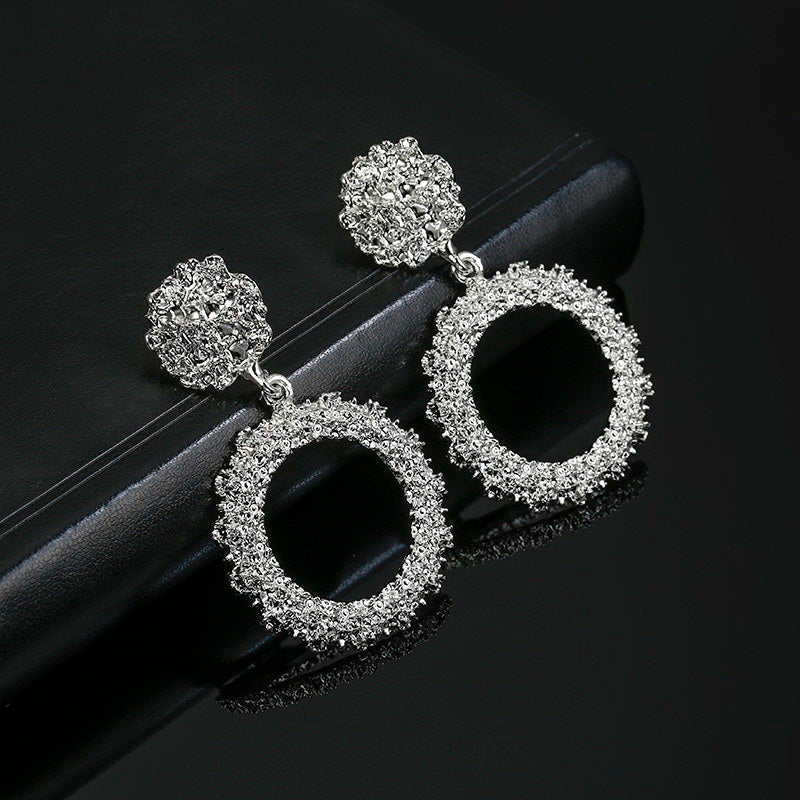 Sparkling Party Style Metal Round Earrings